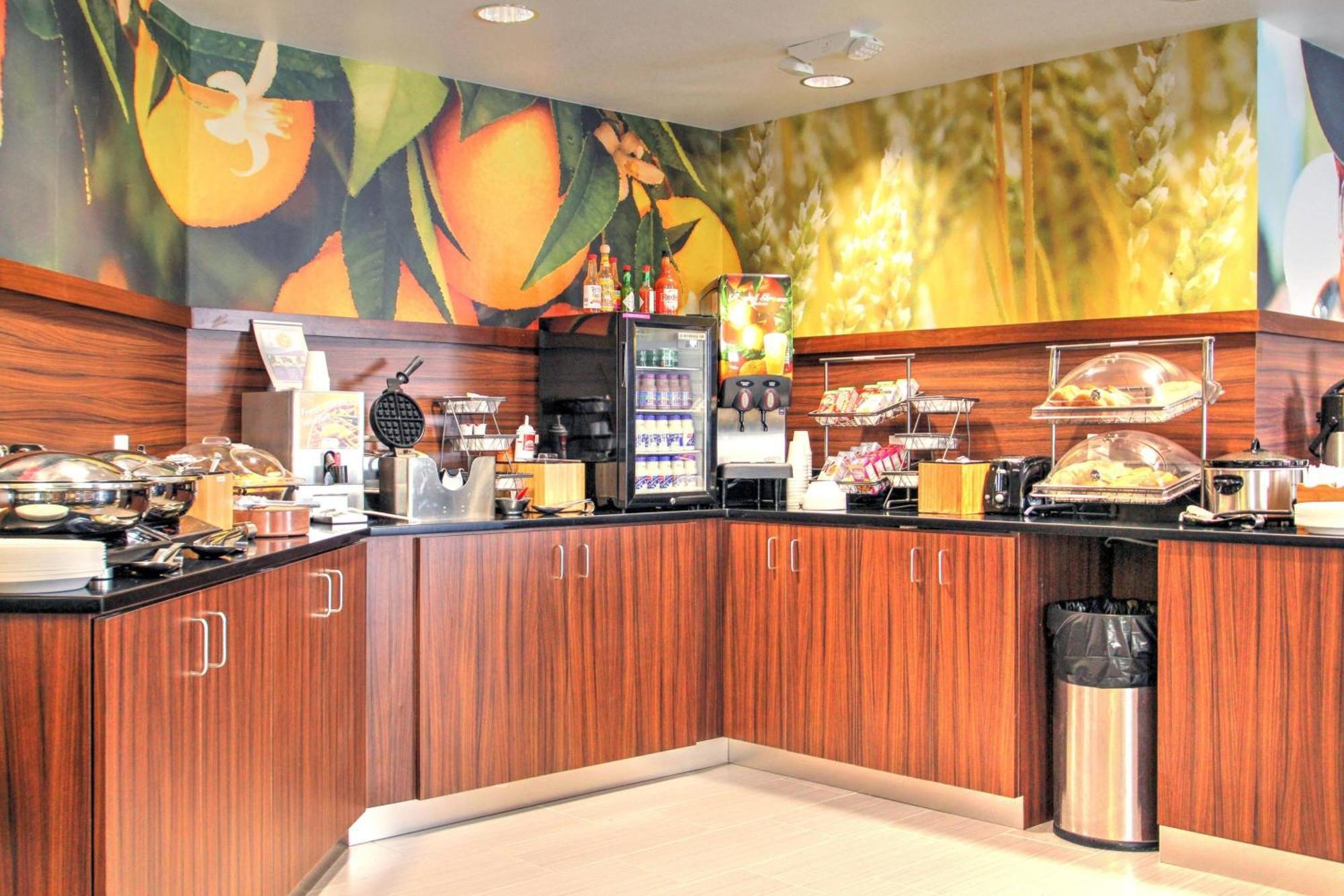 Fairfield Inn Boise Airport Екстериор снимка